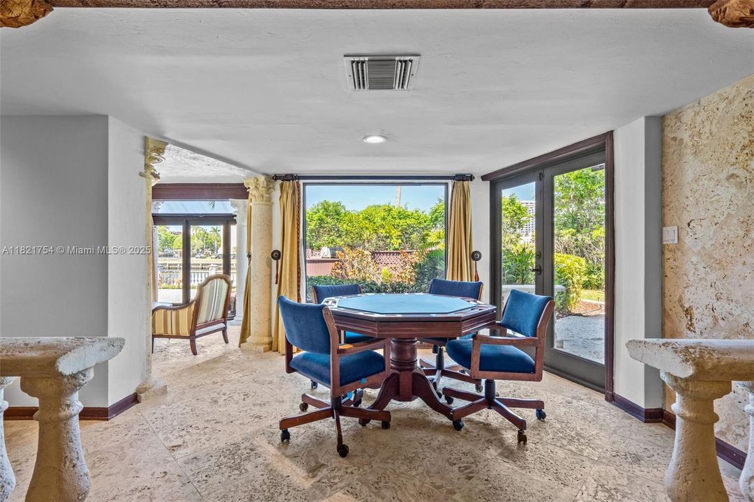 На продажу: $7,490,000 (5 спален, 6 ванн, 6738 Квадратных фут)