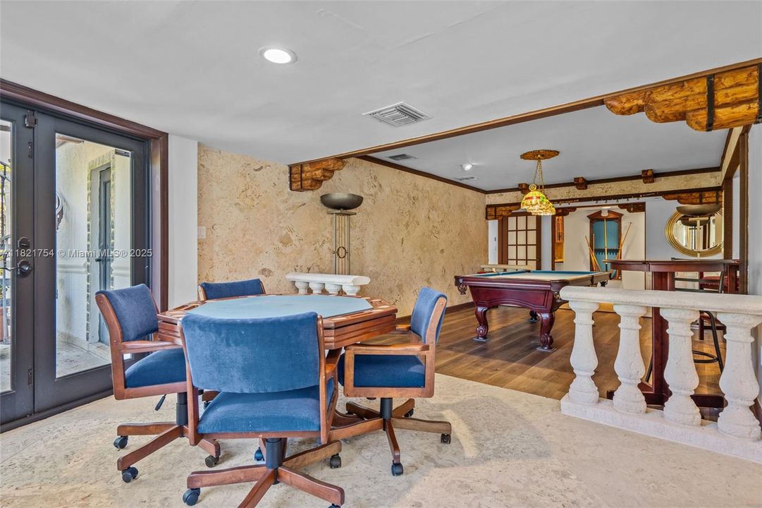 На продажу: $7,490,000 (5 спален, 6 ванн, 6738 Квадратных фут)