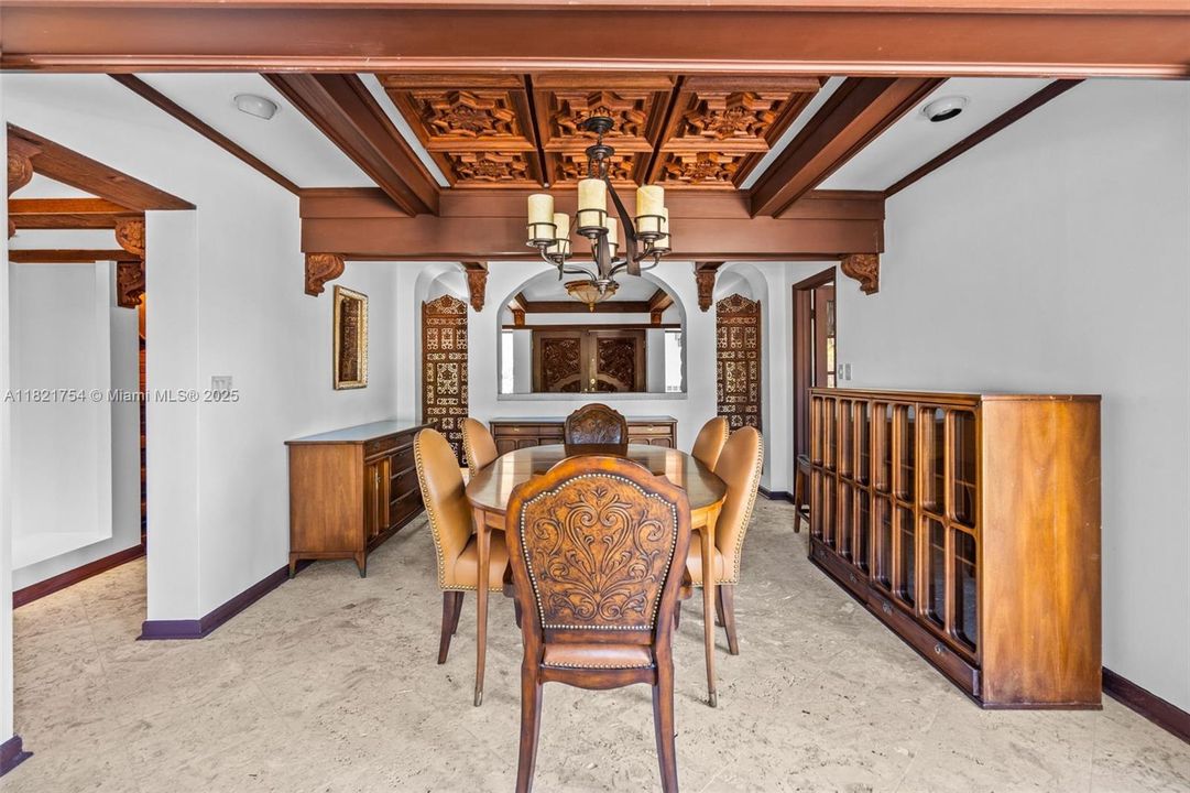 На продажу: $7,490,000 (5 спален, 6 ванн, 6738 Квадратных фут)