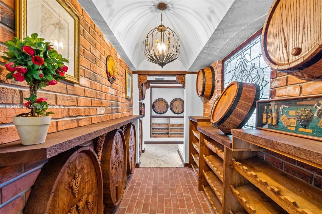 На продажу: $7,490,000 (5 спален, 6 ванн, 6738 Квадратных фут)