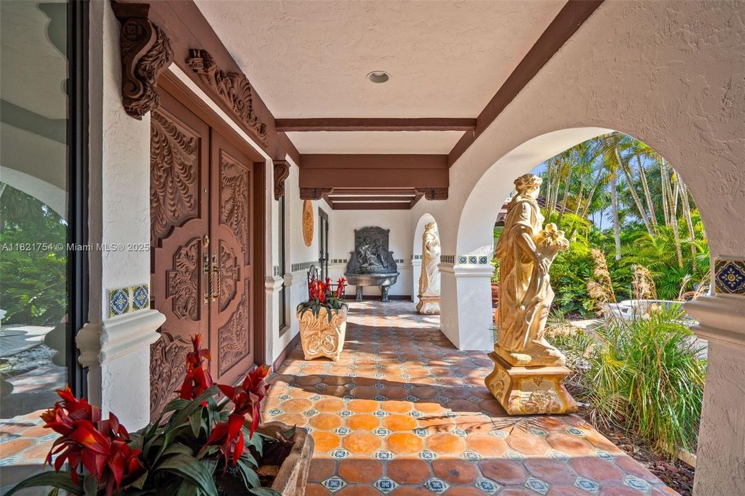 На продажу: $7,490,000 (5 спален, 6 ванн, 6738 Квадратных фут)