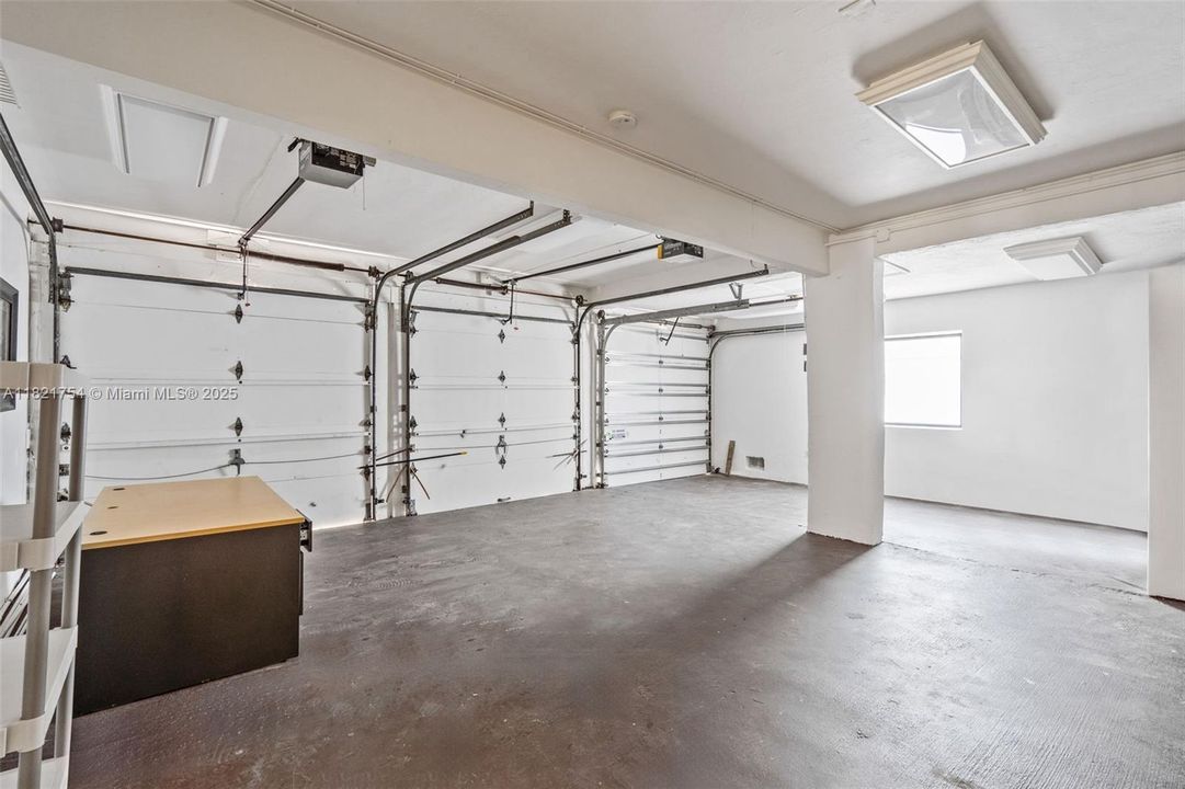 На продажу: $7,490,000 (5 спален, 6 ванн, 6738 Квадратных фут)