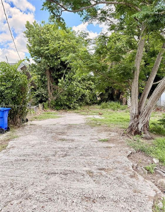 Vendido Recientemente: $39,000 (0.13 acres)