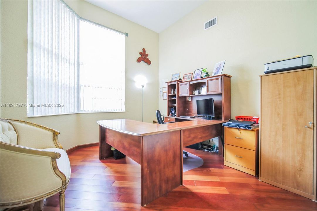 Optional 5th Bedroom