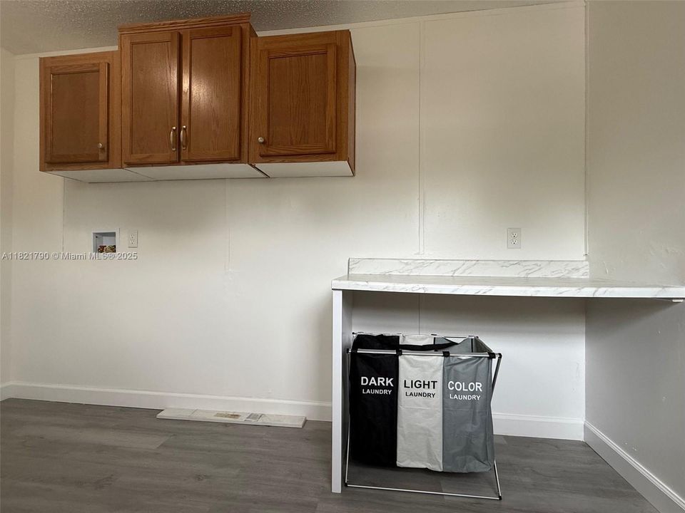 Vendido Recientemente: $280,000 (3 camas, 2 baños, 0 Pies cuadrados)