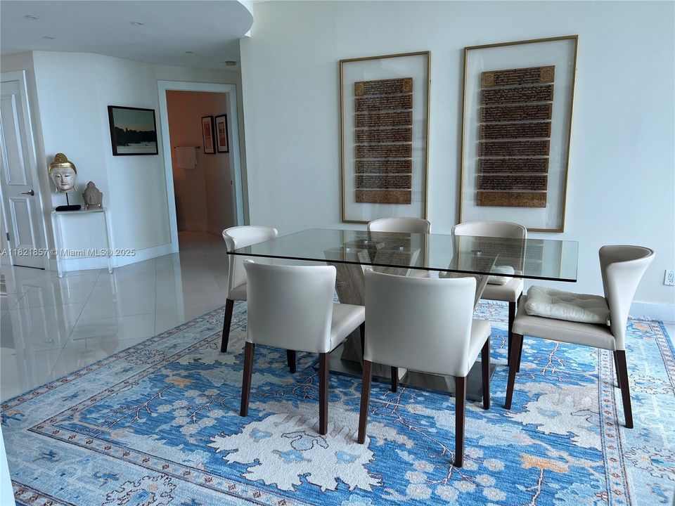 Vendido Recientemente: $2,350,000 (2 camas, 2 baños, 2040 Pies cuadrados)