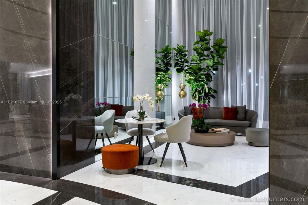 Vendido Recientemente: $2,350,000 (2 camas, 2 baños, 2040 Pies cuadrados)