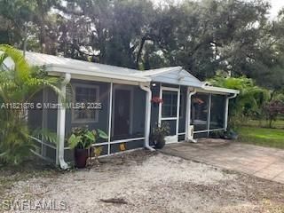 Под контрактом: $219,900 (2 спален, 1 ванн, 0 Квадратных фут)