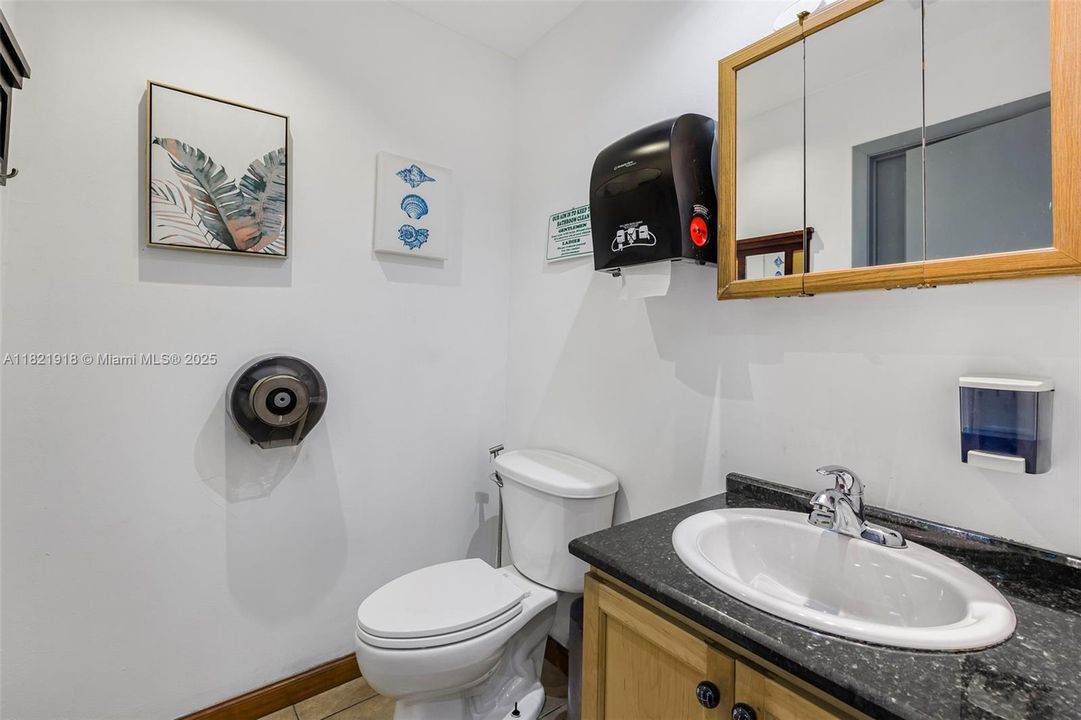 待售: $1,750,000 (0 贝兹, 0 浴室, 0 平方英尺)