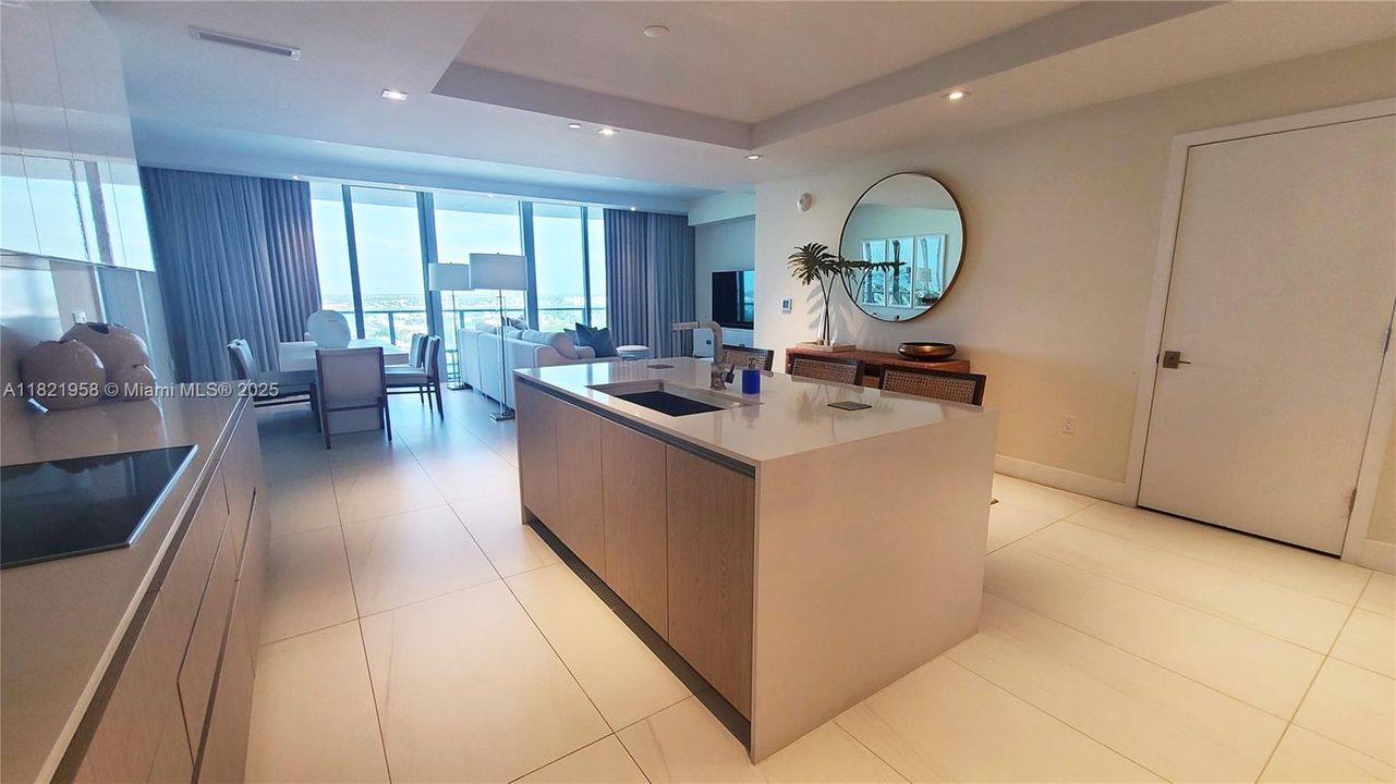 For Rent: $10,000 (2 beds, 2 baths, 1620 Square Feet)