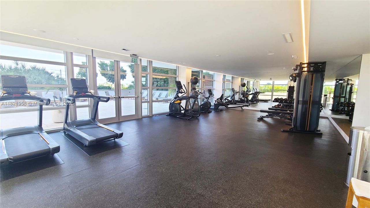 For Rent: $10,000 (2 beds, 2 baths, 1620 Square Feet)