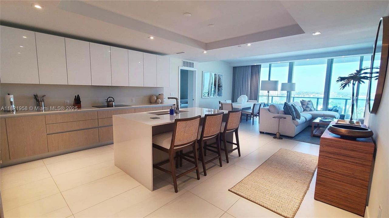 For Rent: $10,000 (2 beds, 2 baths, 1620 Square Feet)