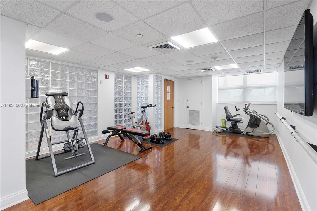 最近售出: $555,000 (1 贝兹, 1 浴室, 746 平方英尺)