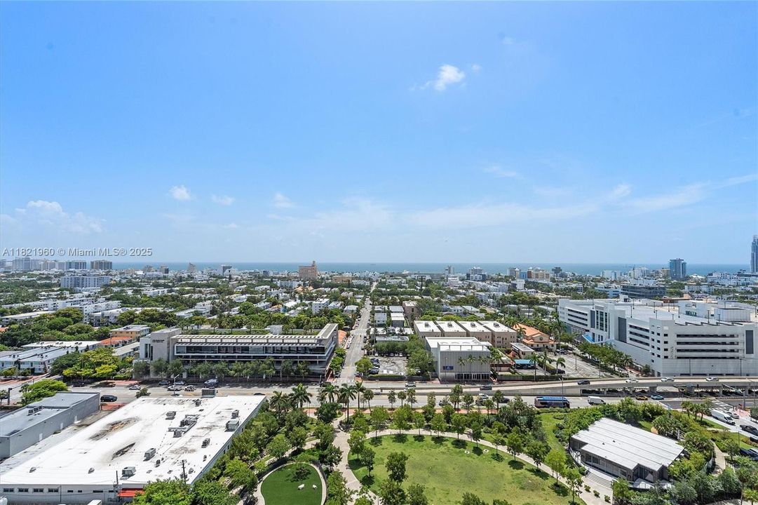 最近售出: $555,000 (1 贝兹, 1 浴室, 746 平方英尺)