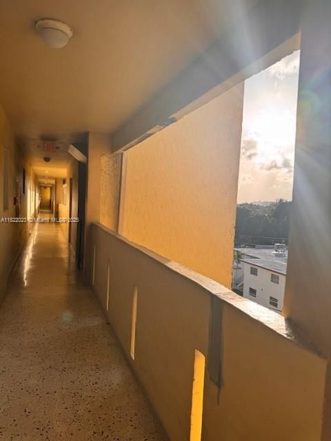Vendido Recientemente: $330,000 (2 camas, 1 baños, 906 Pies cuadrados)