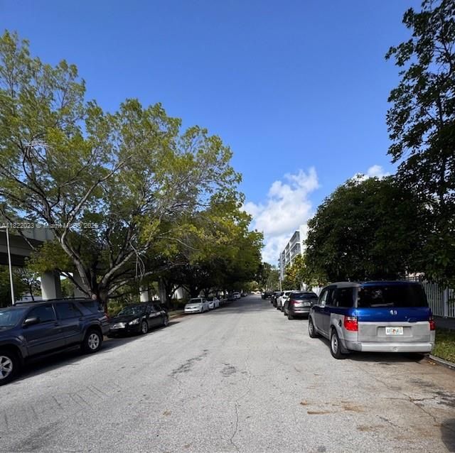 Vendido Recientemente: $330,000 (2 camas, 1 baños, 906 Pies cuadrados)