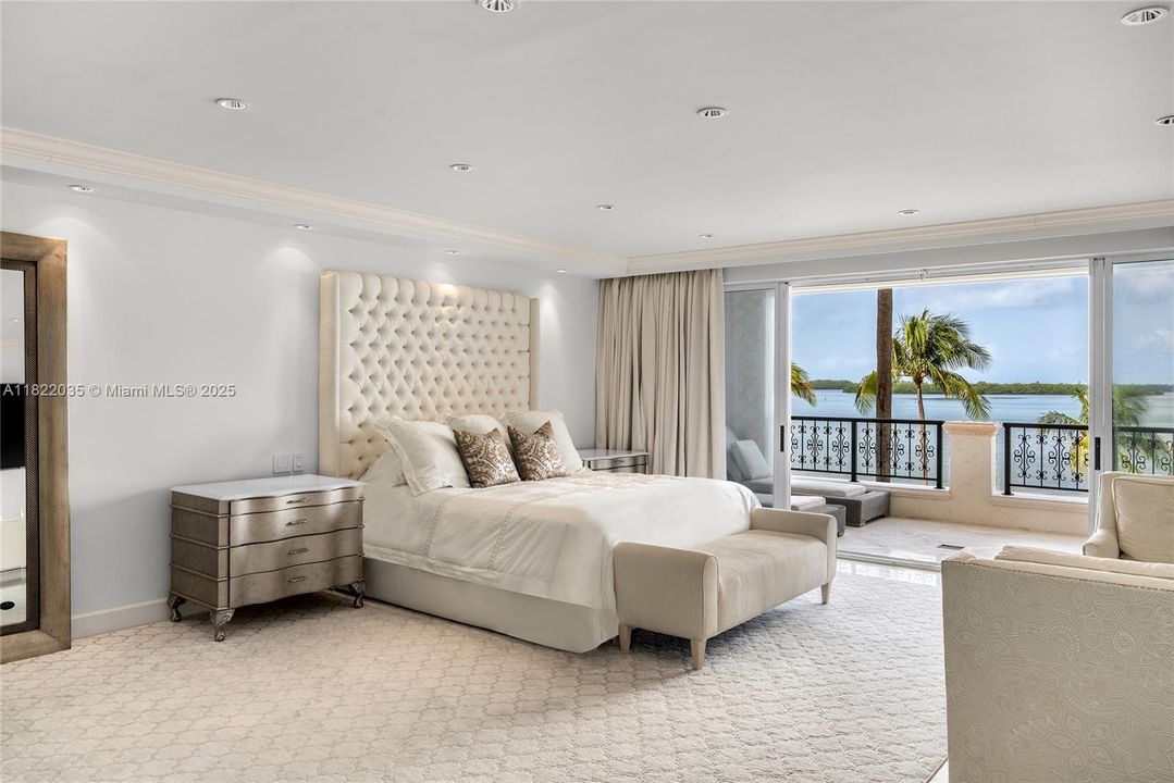 待售: $8,980,000 (4 贝兹, 4 浴室, 3790 平方英尺)