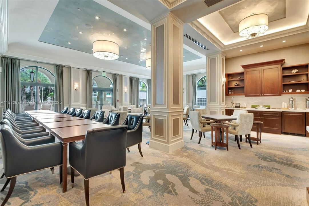 待售: $6,500,000 (4 贝兹, 6 浴室, 5141 平方英尺)