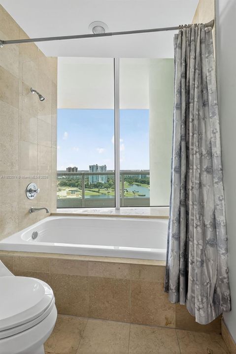 待售: $6,500,000 (4 贝兹, 6 浴室, 5141 平方英尺)