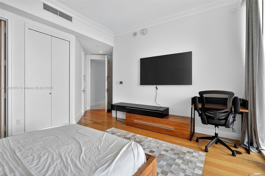 待售: $6,500,000 (4 贝兹, 6 浴室, 5141 平方英尺)