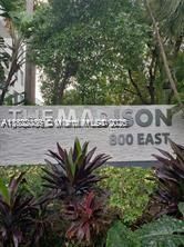 待售: $309,900 (2 贝兹, 2 浴室, 914 平方英尺)