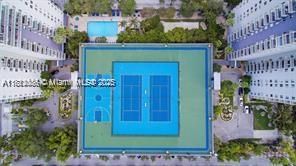 待售: $309,900 (2 贝兹, 2 浴室, 914 平方英尺)