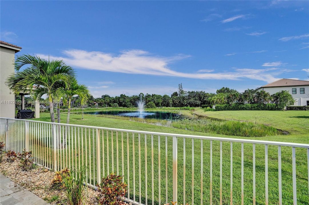 Recently Rented: $6,000 (5 beds, 3 baths, 4183 Square Feet)