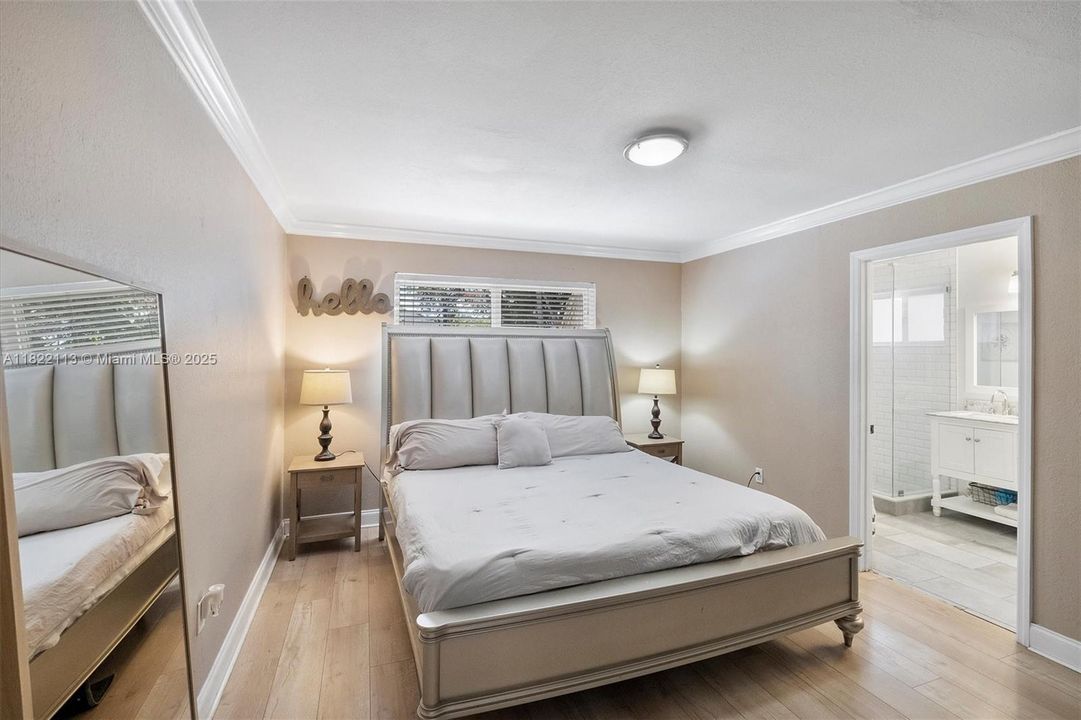 For Sale: $799,000 (4 beds, 2 baths, 1528 Square Feet)