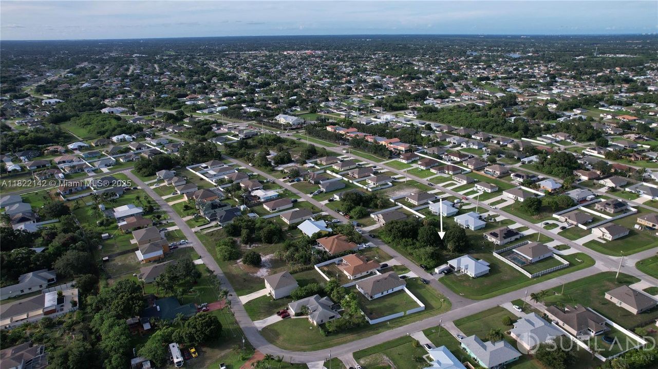 Activo con contrato: $145,000 (0.23 acres)
