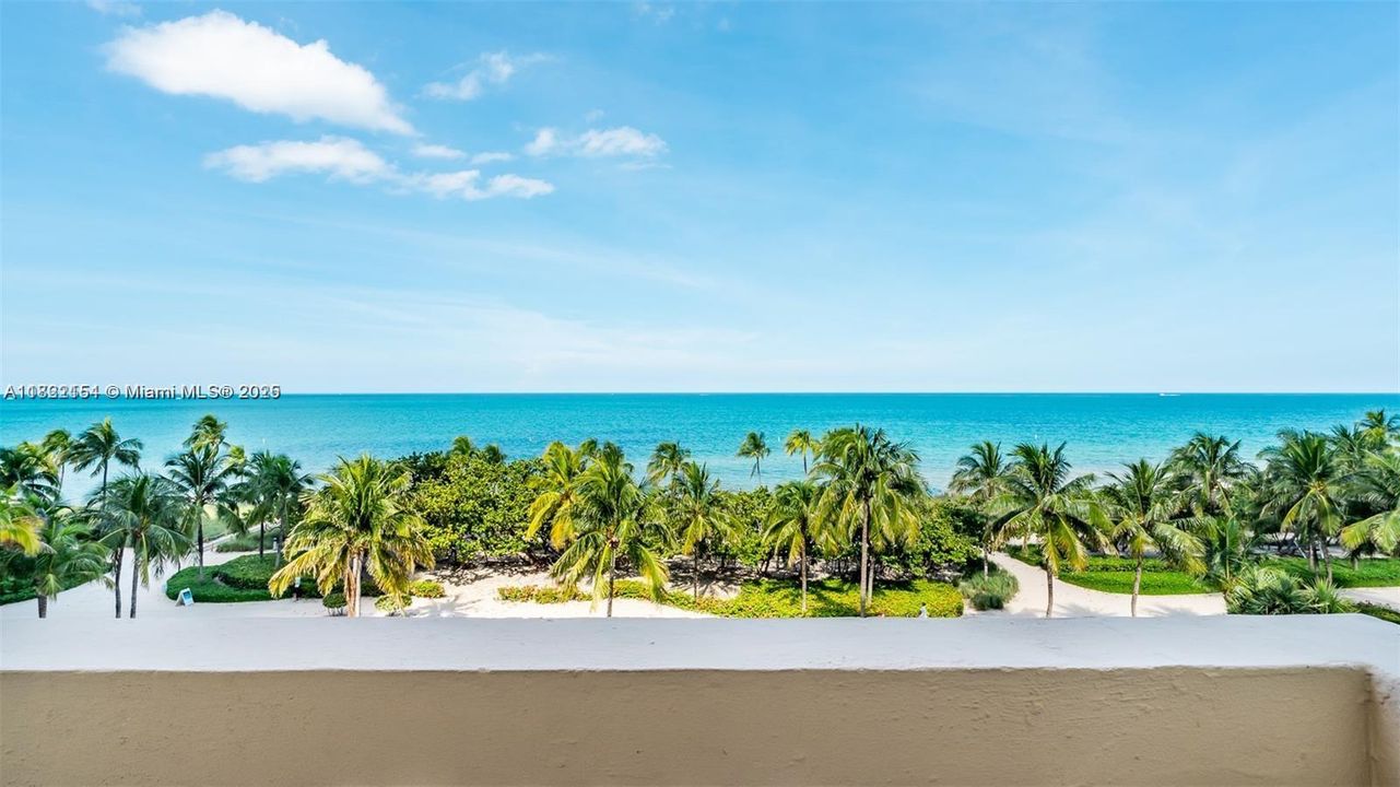 En Venta: $1,100,000 (2 camas, 2 baños, 1356 Pies cuadrados)