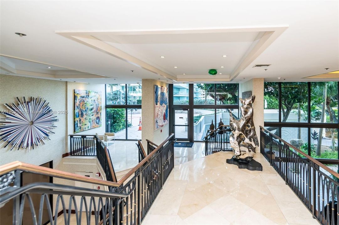 Vendido Recientemente: $2,400,000 (3 camas, 2 baños, 2675 Pies cuadrados)