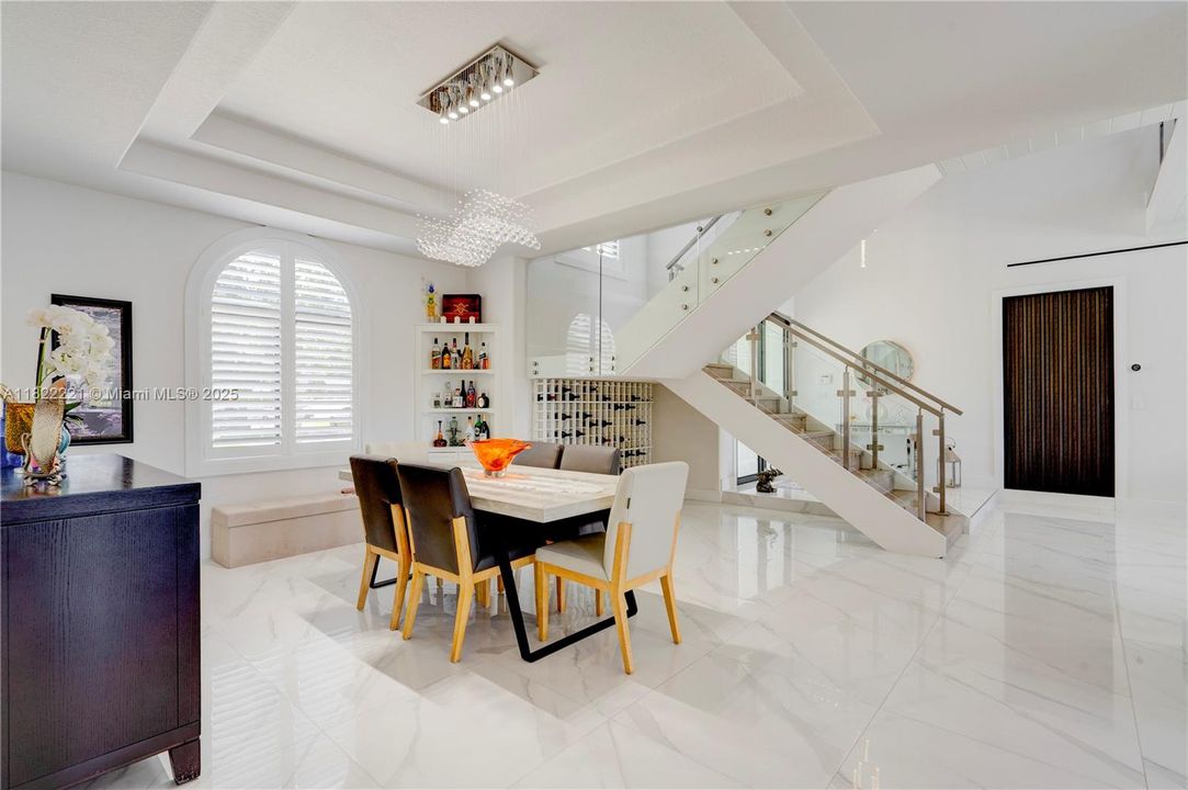 Recently Sold: $1,250,000 (4 beds, 3 baths, 3230 Square Feet)