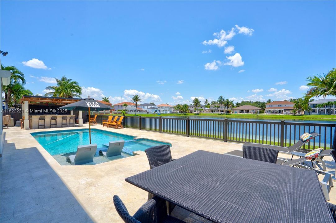 Recently Sold: $1,250,000 (4 beds, 3 baths, 3230 Square Feet)