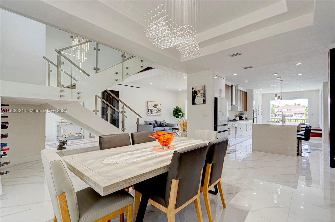 Recently Sold: $1,250,000 (4 beds, 3 baths, 3230 Square Feet)