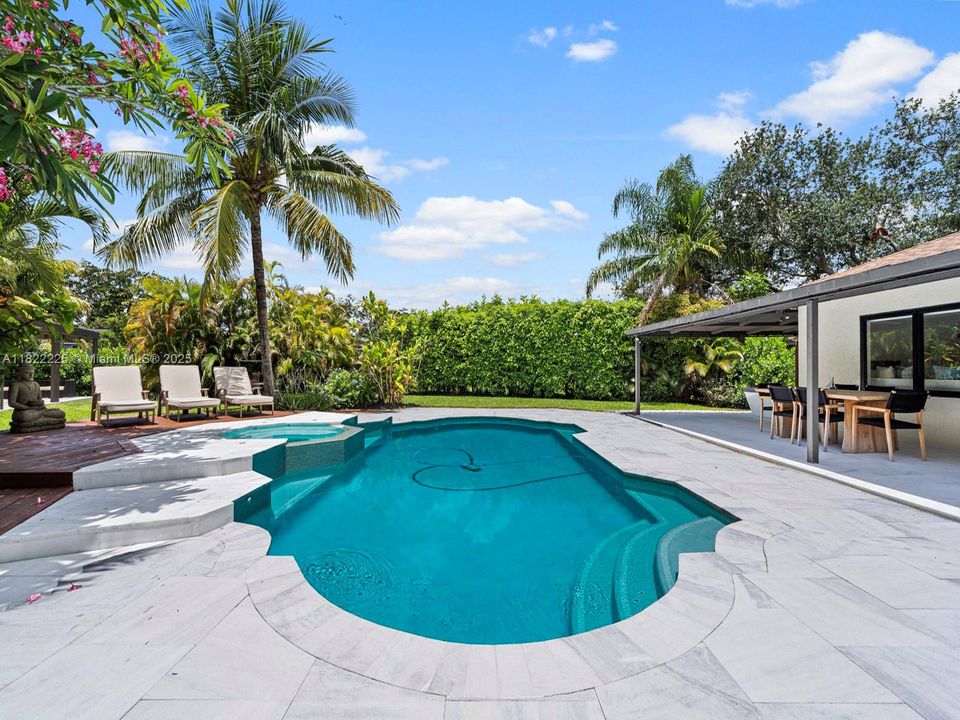 Recently Rented: $6,375 (4 beds, 2 baths, 2034 Square Feet)