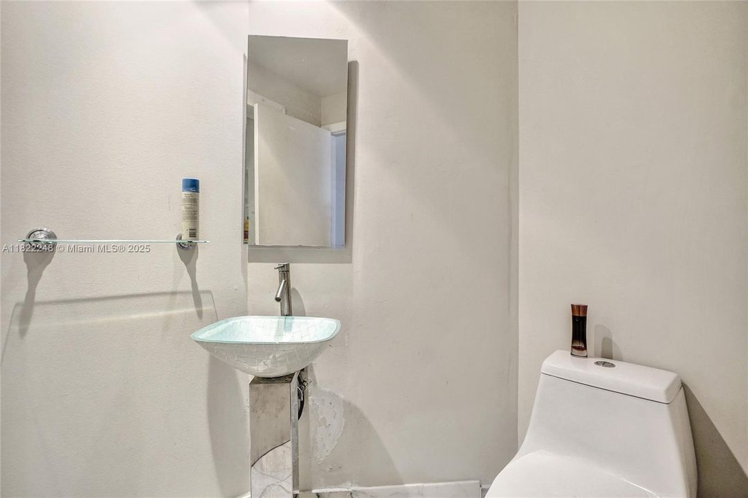 待售: $1,685,000 (3 贝兹, 3 浴室, 4342 平方英尺)