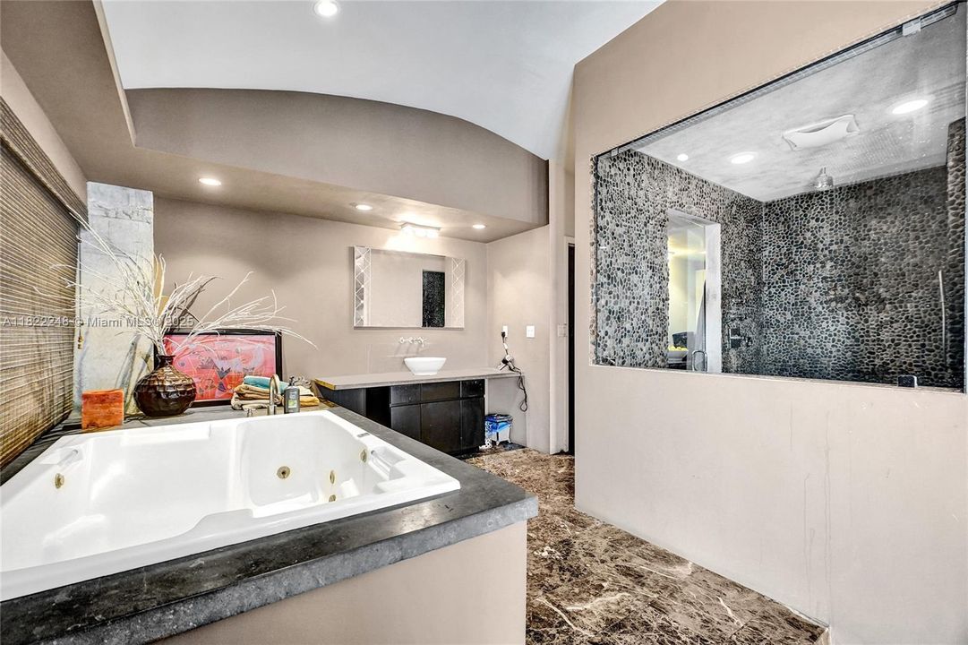 待售: $1,685,000 (3 贝兹, 3 浴室, 4342 平方英尺)