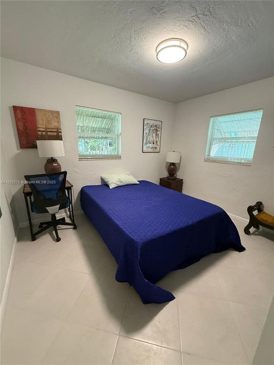 For Sale: $459,900 (3 beds, 2 baths, 1232 Square Feet)