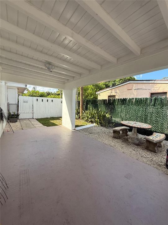 For Sale: $459,900 (3 beds, 2 baths, 1232 Square Feet)