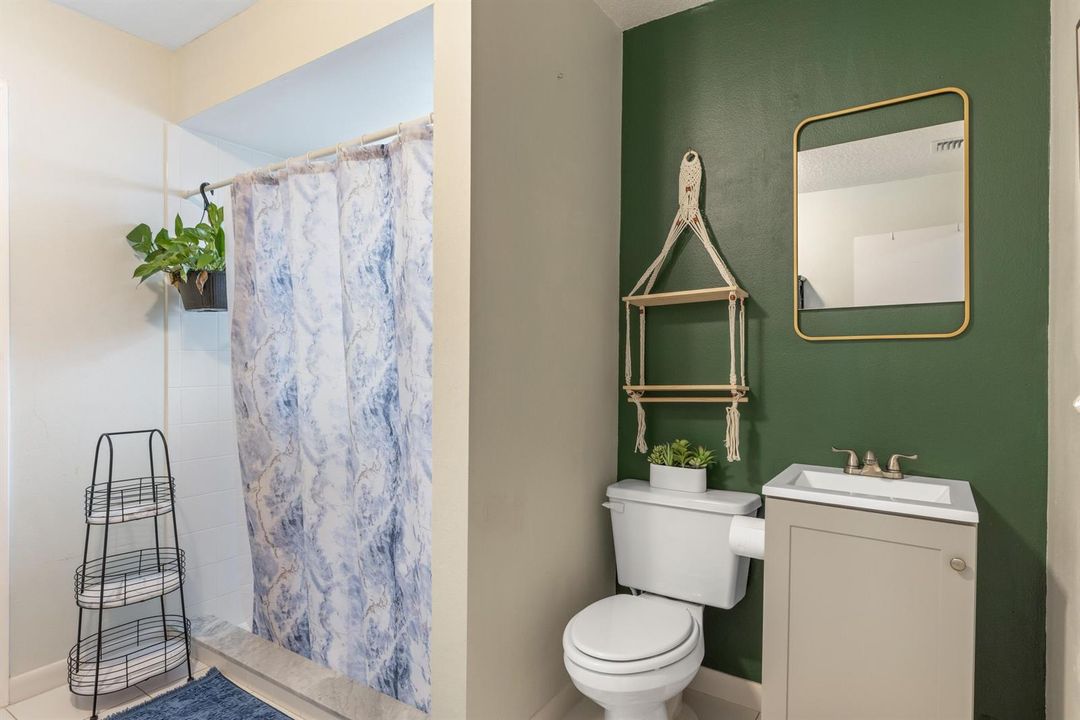cabana bathroom 1