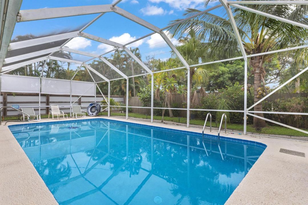 Pool Angle
