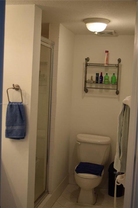 3er Bathroom on the First Floor