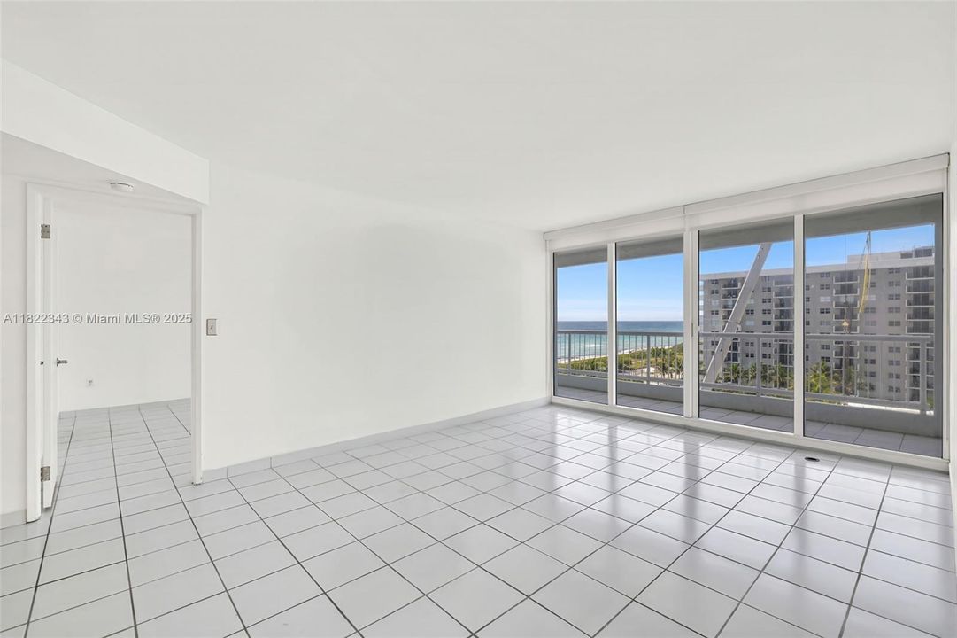 For Sale: $788,000 (2 beds, 2 baths, 1277 Square Feet)