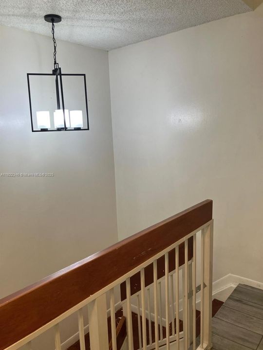 For Sale: $309,900 (2 beds, 2 baths, 1332 Square Feet)