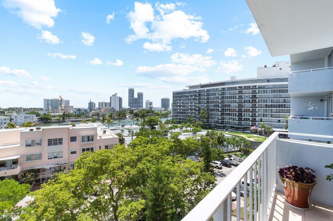 En Venta: $248,999 (1 camas, 1 baños, 780 Pies cuadrados)