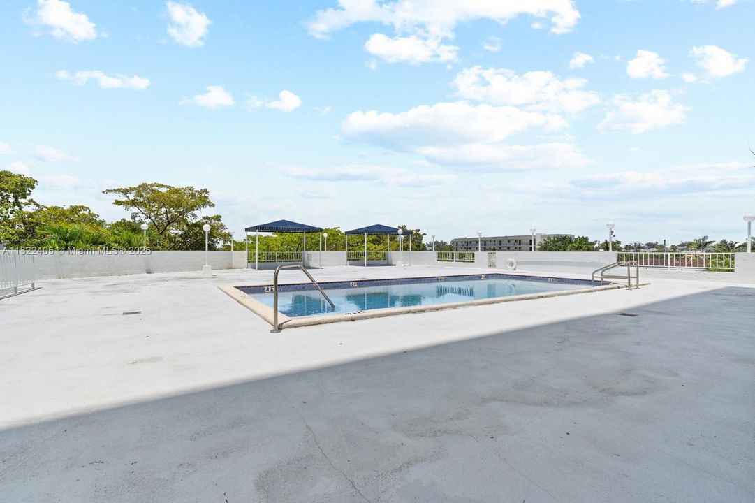 En Venta: $248,999 (1 camas, 1 baños, 780 Pies cuadrados)