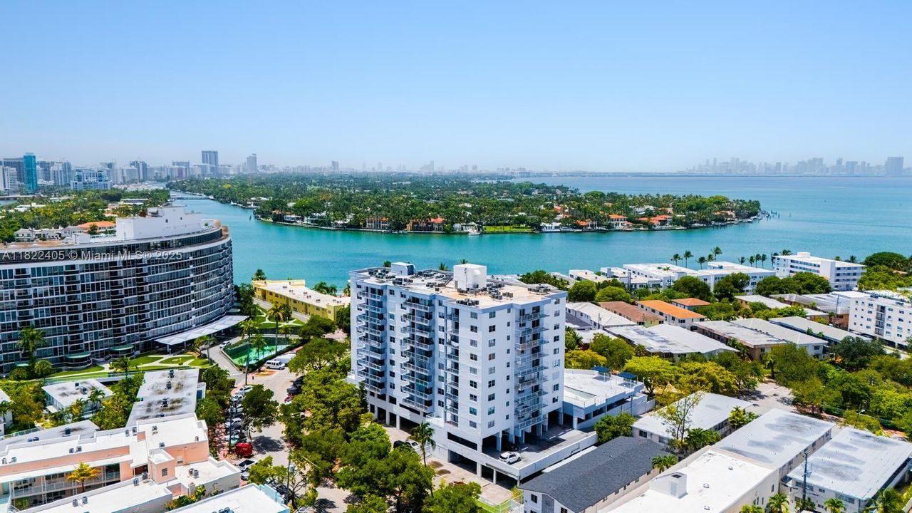 En Venta: $248,999 (1 camas, 1 baños, 780 Pies cuadrados)