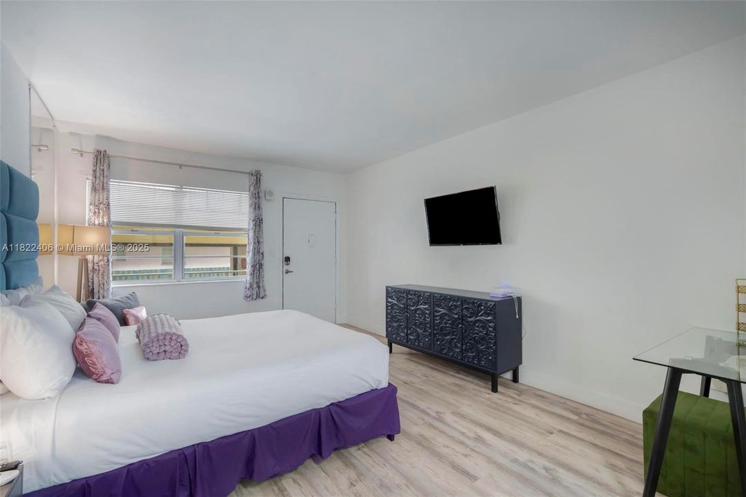 En Venta: $239,000 (0 camas, 1 baños, 401 Pies cuadrados)