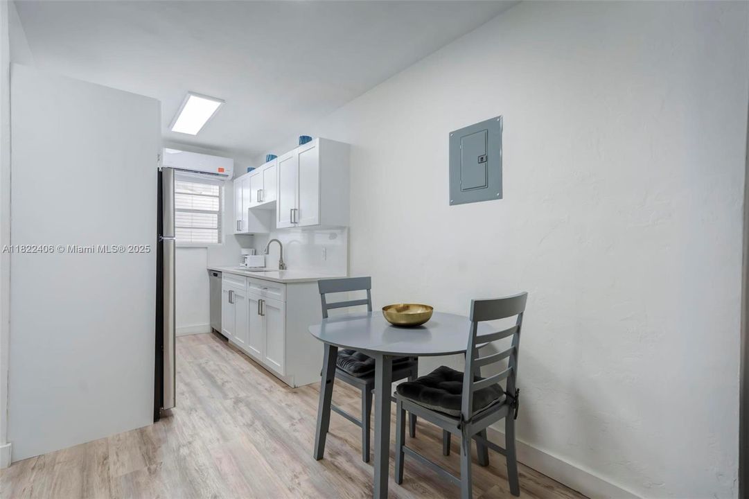 En Venta: $239,000 (0 camas, 1 baños, 401 Pies cuadrados)