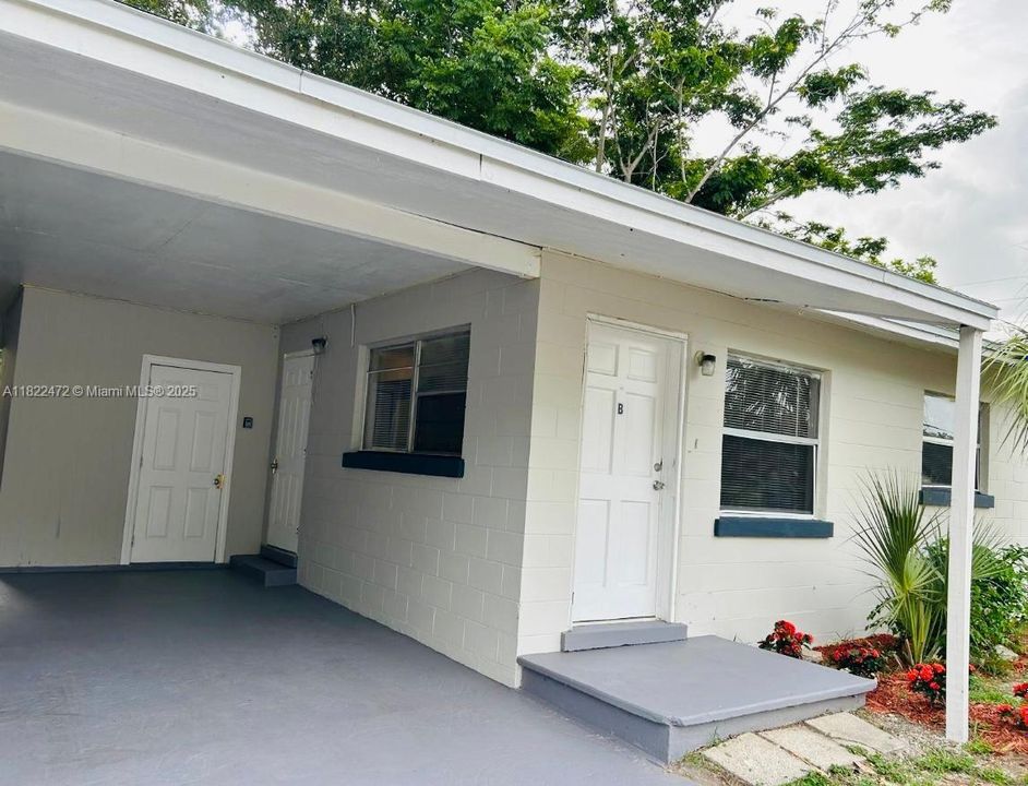 Recently Rented: $1,300 (2 beds, 1 baths, 0 Square Feet)